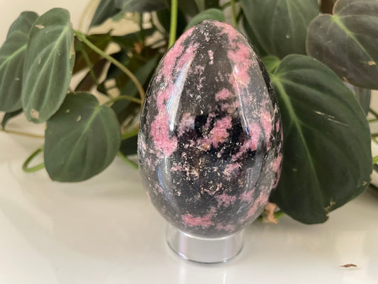 Rhodonite Egg