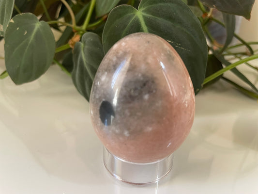 Pink Aventurine Egg