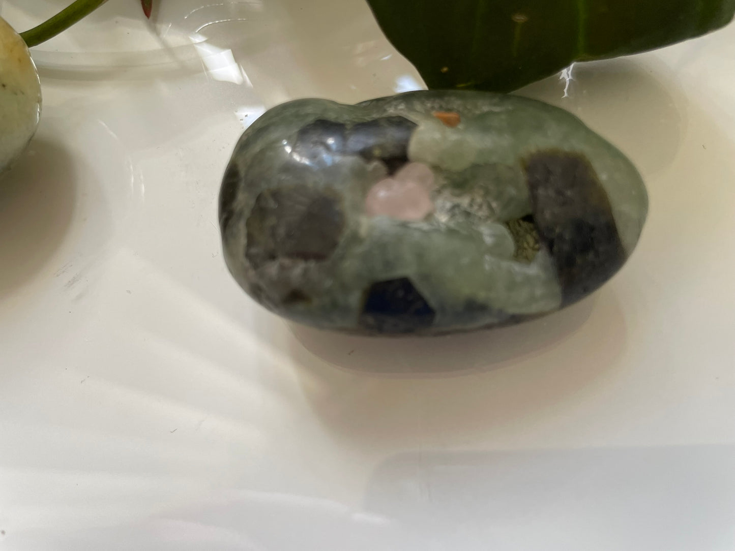 Prehnite Palmstone