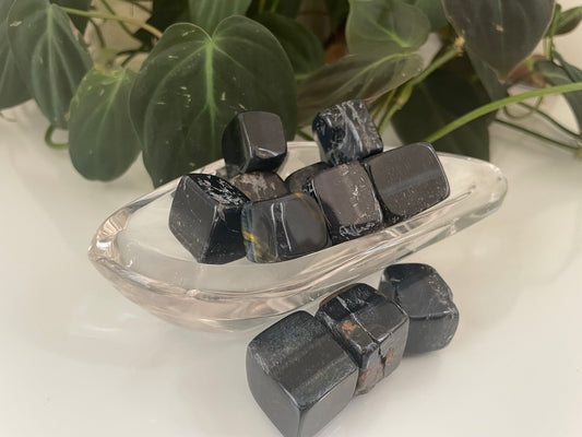 Blue Tigers Eye (Hawk's Eye) Cubes