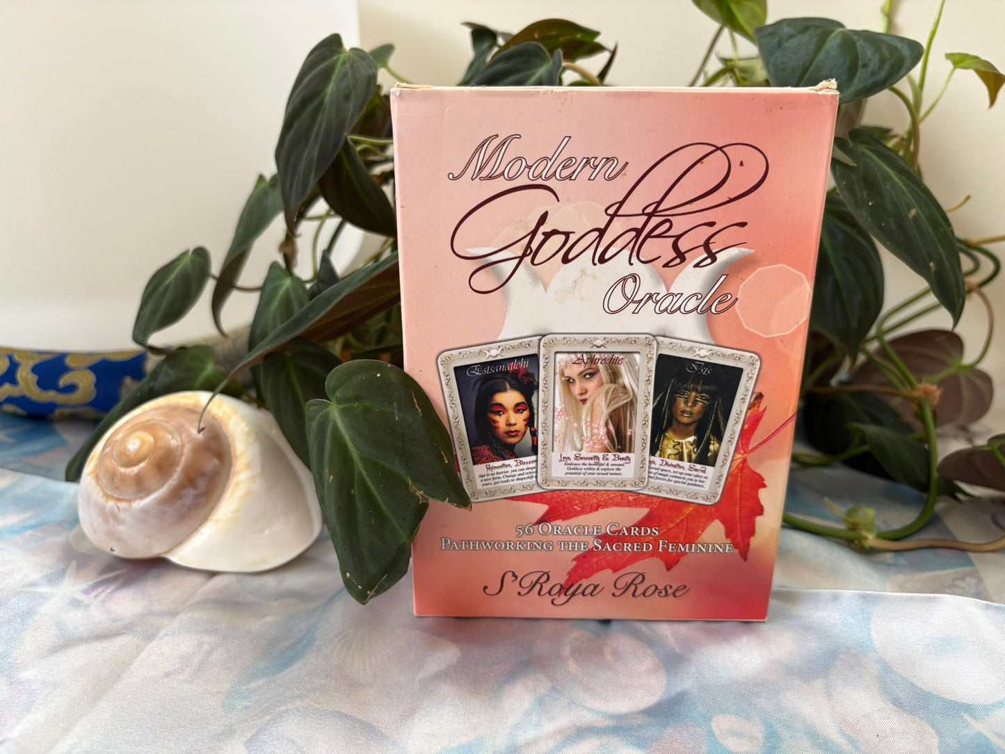 Modern Goddess Oracle Deck