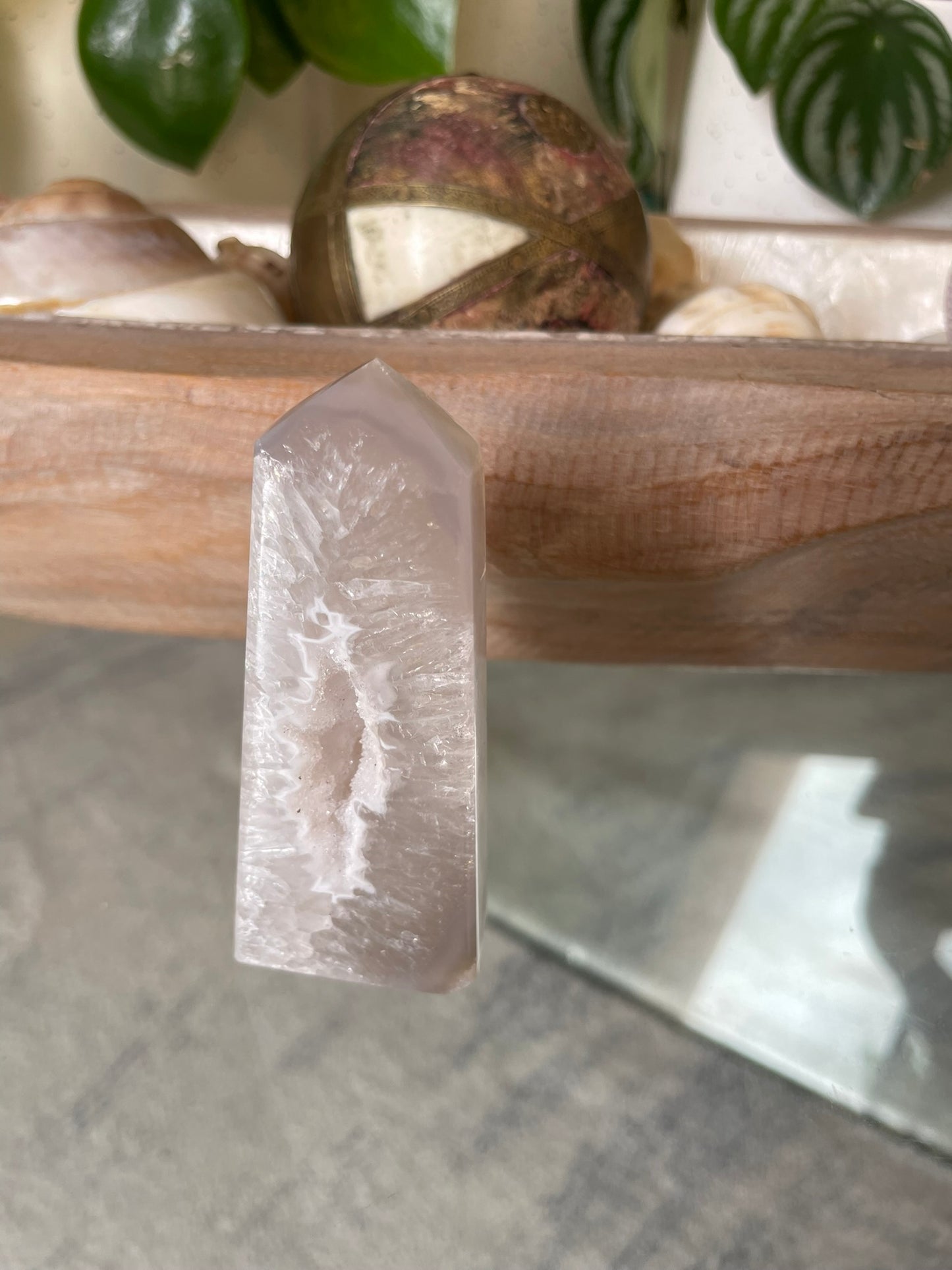 Agate Geode Obelisk