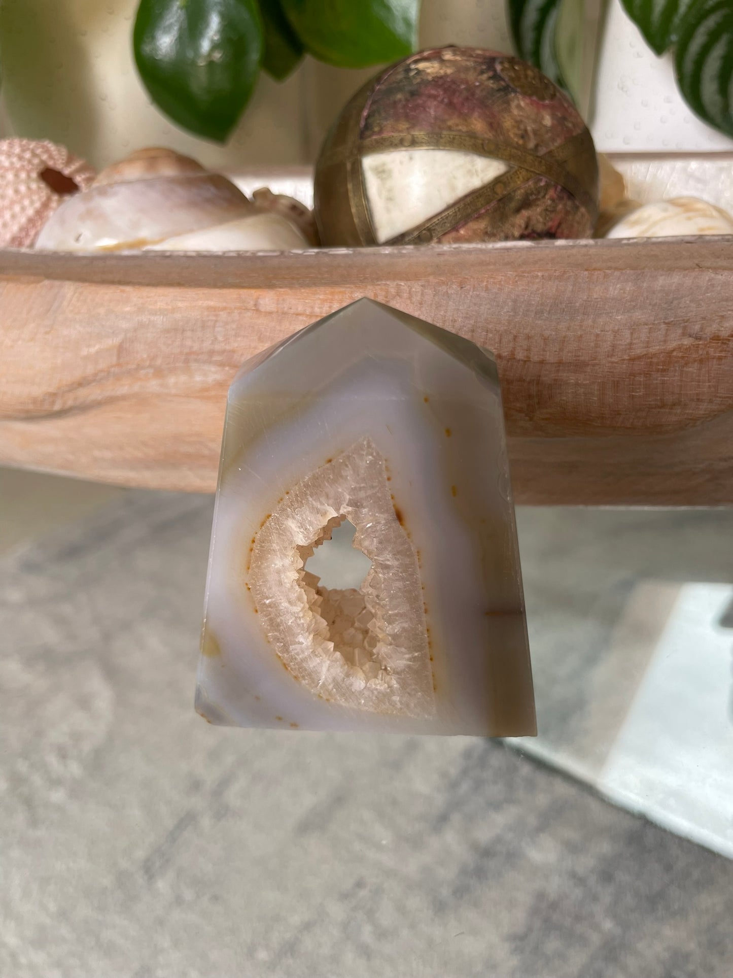 Agate Geode Obelisk